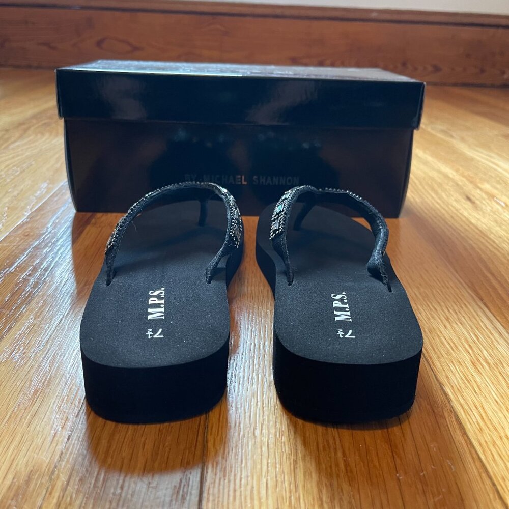 Black Rhinestone Flip Flops Womens Size 7.5 - Picture 4 of 5